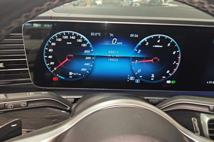 Used Mercedes-Benz GLE 2021 GLE 350 4MATIC Stylish Model Instrument Cluster