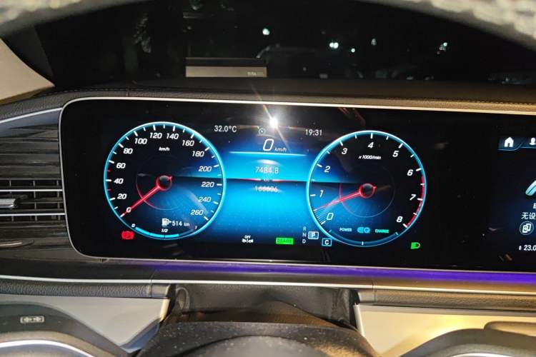 Used Mercedes-Benz GLE 2021 GLE 450 4MATIC Stylish Model Instrument Cluster