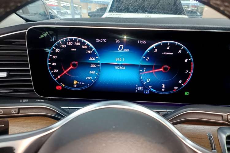 Used Mercedes-Benz GLE 2021 GLE 350 4MATIC Luxury Model Instrument Cluster
