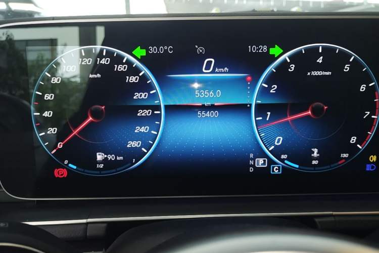 Used Mercedes-Benz GLE 2021 GLE 350 4MATIC Dynamic Edition Instrument Cluster