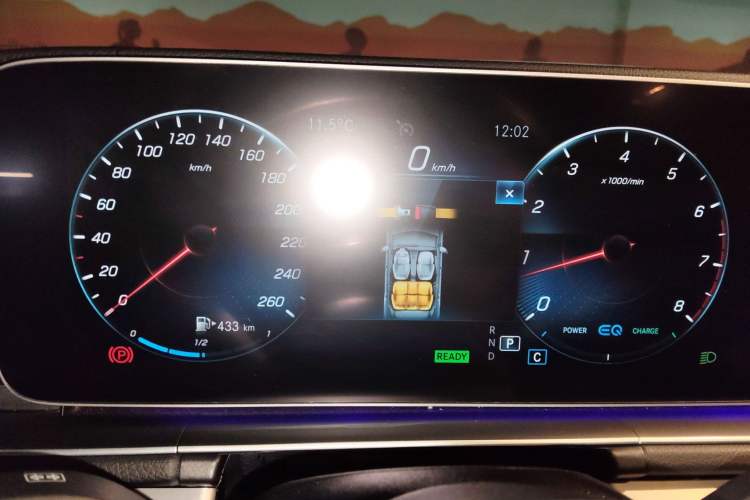 Used Mercedes-Benz GLE 2021 GLE 450 4MATIC Stylish Model Instrument Cluster