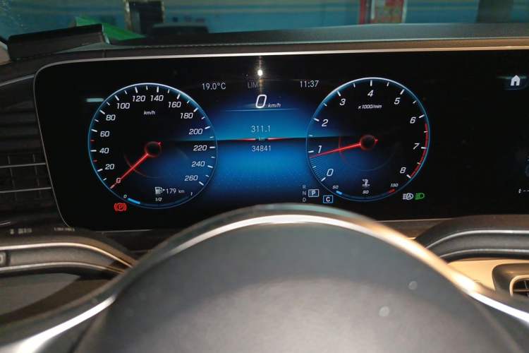 Used Mercedes-Benz GLE 2021 GLE 350 4MATIC Dynamic Edition Instrument Cluster