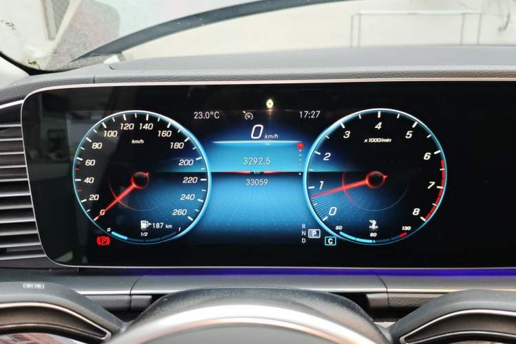 Used Mercedes-Benz GLE 2021 GLE 350 4MATIC Stylish Model Instrument Cluster