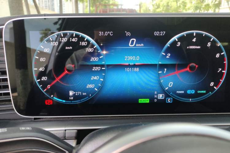 Used Mercedes-Benz GLE 2021 GLE 450 4MATIC Stylish Model Instrument Cluster
