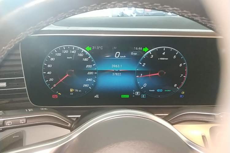 Used Mercedes-Benz GLE 2021 GLE 450 4MATIC AMG Line Instrument Cluster