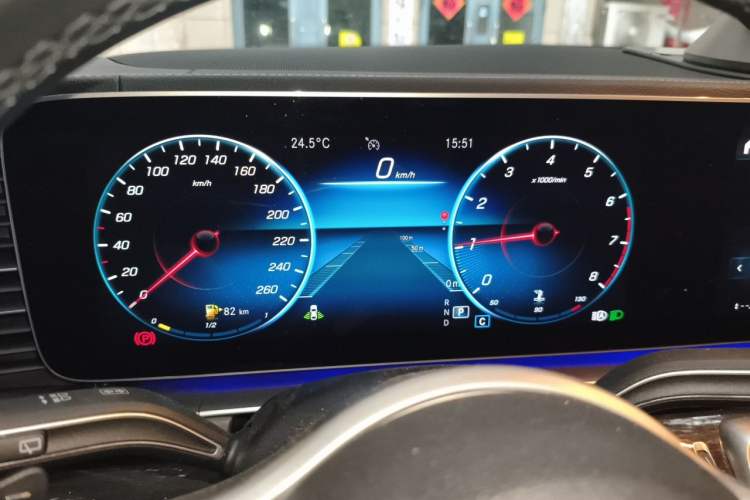 Used Mercedes-Benz GLE 2021 GLE 350 4MATIC Stylish Model Instrument Cluster