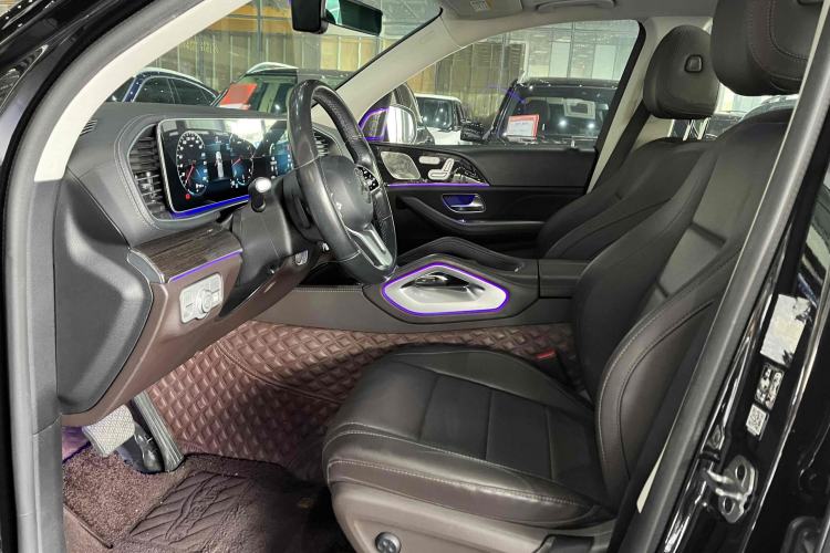 Used Mercedes-Benz GLE 2021 GLE 350 4MATIC Stylish Model Interior 10