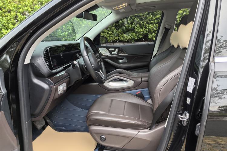 Used Mercedes-Benz GLE 2021 GLE 350 4MATIC Dynamic Edition Interior 2