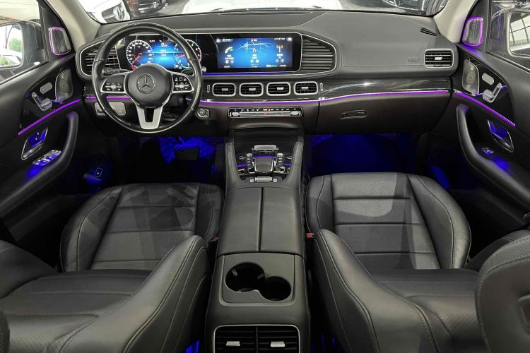 Used Mercedes-Benz GLE 2021 GLE 350 4MATIC Stylish Model Interior 9