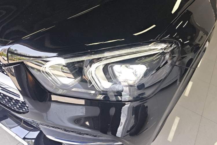 Used Mercedes-Benz GLE 2021 GLE 450 4MATIC AMG Line Left Front Headlight
