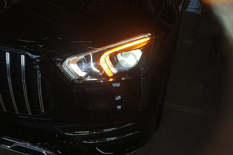 Used Mercedes-Benz GLE 2021 GLE 450 4MATIC AMG Line Left Front Headlight