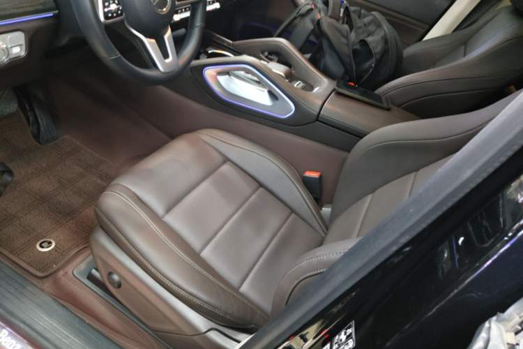 Used Mercedes-Benz GLE 2021 GLE 350 4MATIC Stylish Model Left Front Seat