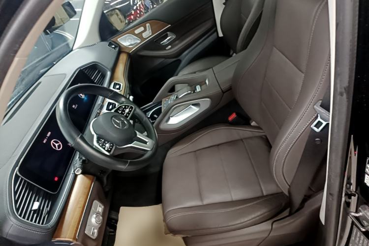 Used Mercedes-Benz GLE 2021 GLE 350 4MATIC Luxury Model Left Front Seat