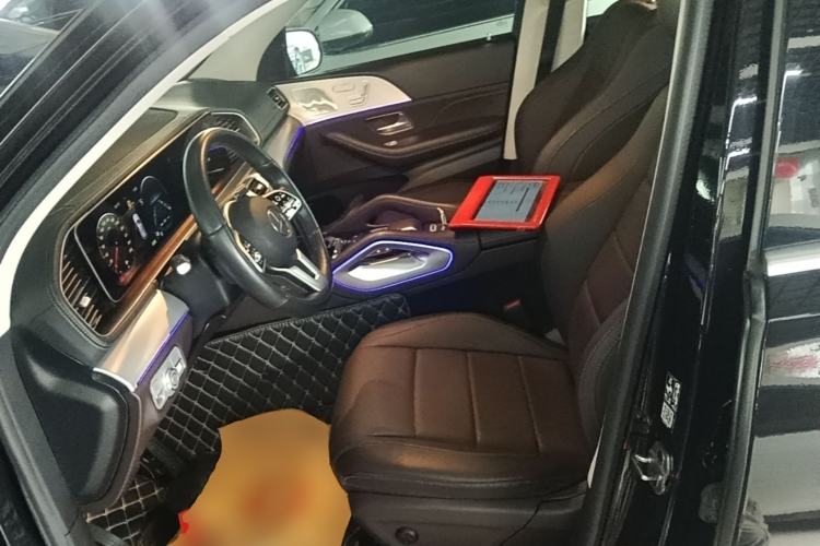 Used Mercedes-Benz GLE 2021 GLE 450 4MATIC AMG Line Left Front Seat