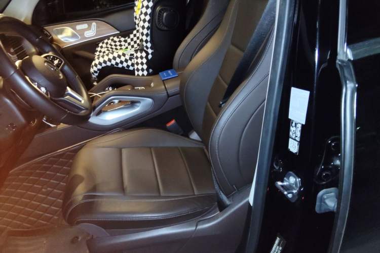 Used Mercedes-Benz GLE 2021 GLE 350 4MATIC Luxury Model Left Front Seat