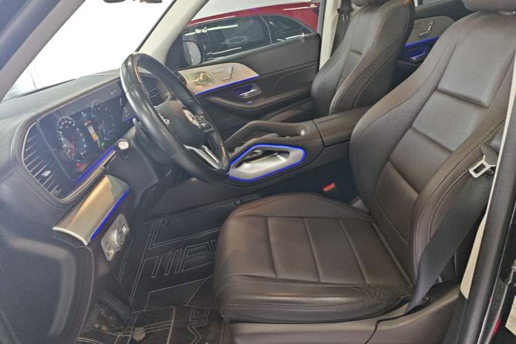 Used Mercedes-Benz GLE 2021 GLE 450 4MATIC AMG Line Left Front Seat