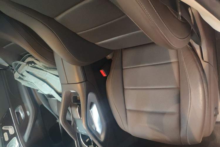 Used Mercedes-Benz GLE 2021 GLE 350 4MATIC Dynamic Edition Left Front Seat