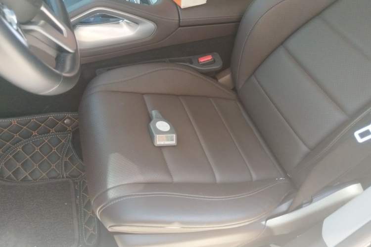 Used Mercedes-Benz GLE 2021 GLE 350 4MATIC Dynamic Edition Left Front Seat