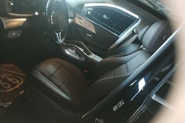 Used Mercedes-Benz GLE 2021 GLE 450 4MATIC AMG Line Left Front Seat