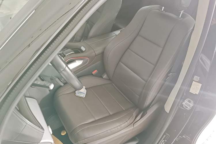Used Mercedes-Benz GLE 2021 GLE 350 4MATIC Dynamic Edition Left Front Seat