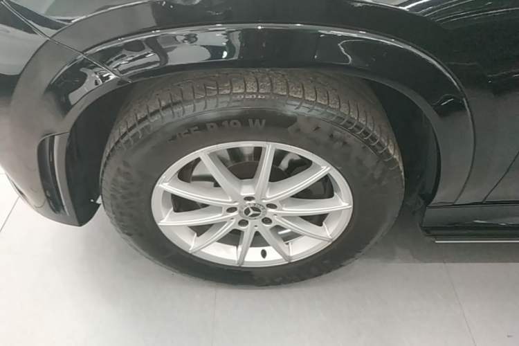 Used Mercedes-Benz GLE 2021 GLE 350 4MATIC Stylish Model Left Front Wheel Hub