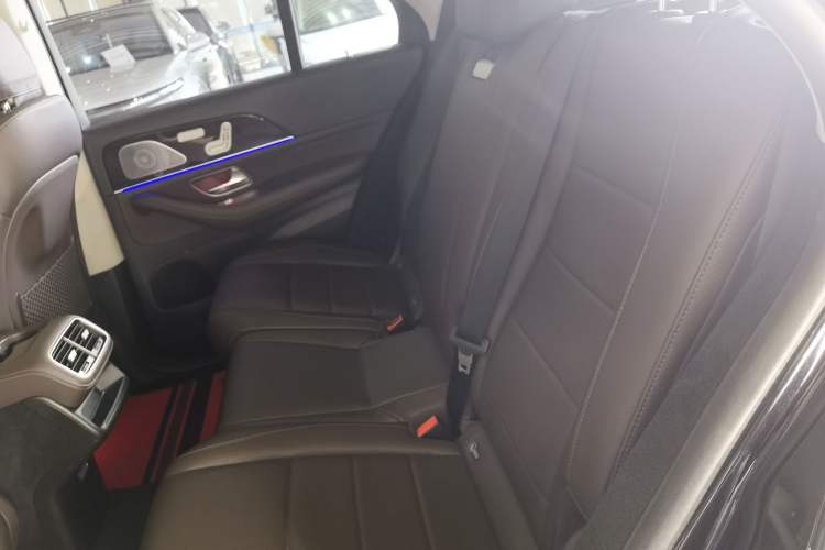 Used Mercedes-Benz GLE 2021 GLE 350 4MATIC Stylish Model Left Rear Seat