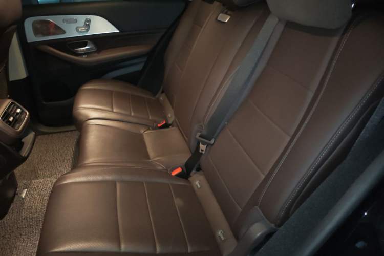 Used Mercedes-Benz GLE 2021 GLE 450 4MATIC AMG Line Left Rear Seat