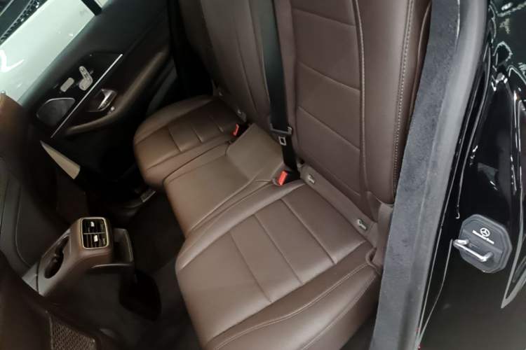 Used Mercedes-Benz GLE 2021 GLE 350 4MATIC Stylish Model Left Rear Seat