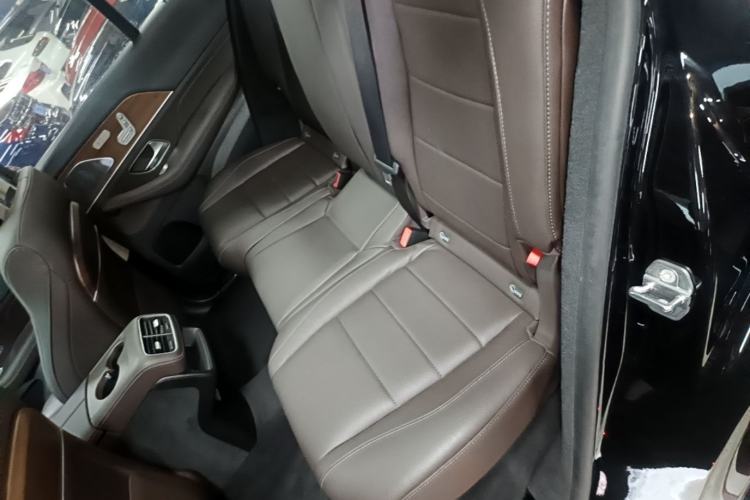 Used Mercedes-Benz GLE 2021 GLE 350 4MATIC Luxury Model Left Rear Seat