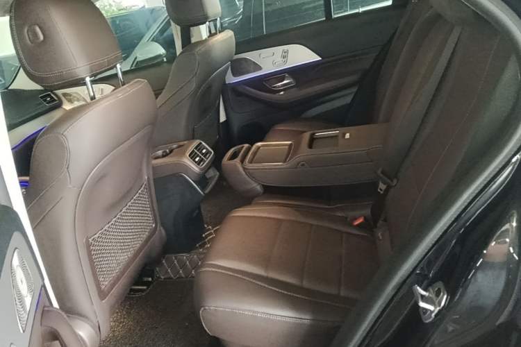 Used Mercedes-Benz GLE 2021 GLE 450 4MATIC AMG Line Left Rear Seat