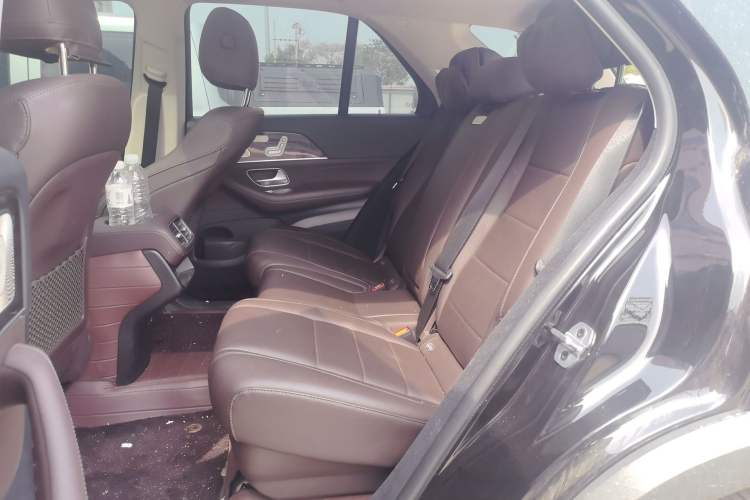 Used Mercedes-Benz GLE 2021 GLE 350 4MATIC Dynamic Edition Left Rear Seat