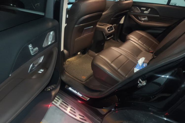Used Mercedes-Benz GLE 2021 GLE 450 4MATIC Luxury Model Left Rear Seat