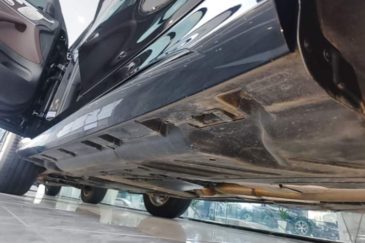 Used Mercedes-Benz GLE 2021 GLE 350 4MATIC Stylish Model Left Side Sill