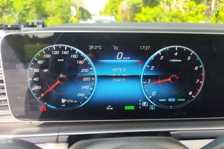 Used Mercedes-Benz GLE 2021 GLE 450 4MATIC Stylish Model Odometer Close Up