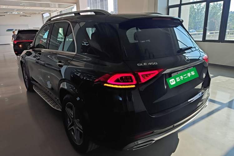 Used Mercedes-Benz GLE 2021 GLE 450 4MATIC Stylish Model Rear Left 45 Deg