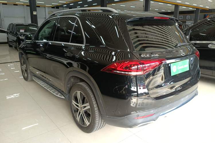 Used Mercedes-Benz GLE 2021 GLE 350 4MATIC Dynamic Edition Rear Left 45 Deg