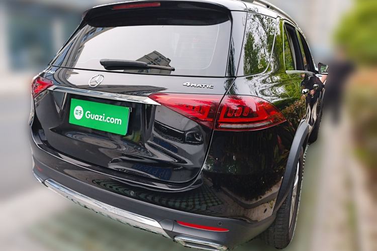 Used Mercedes-Benz GLE 2021 GLE 350 4MATIC Stylish Model Rear Right 45 Deg