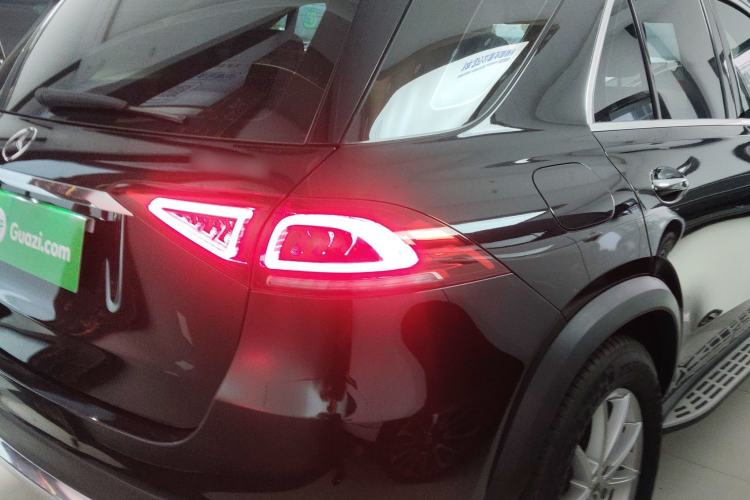 Used Mercedes-Benz GLE 2021 GLE 350 4MATIC Dynamic Edition Rear Right 45 Deg