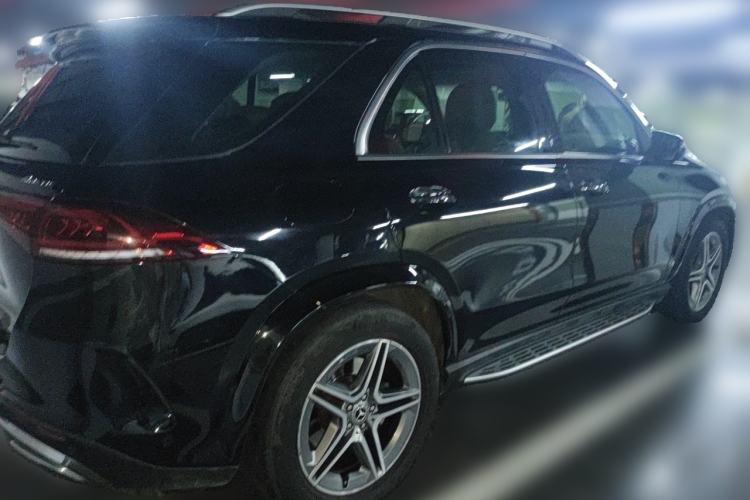 Used Mercedes-Benz GLE 2021 GLE 450 4MATIC Luxury Model Rear Right 45 Deg
