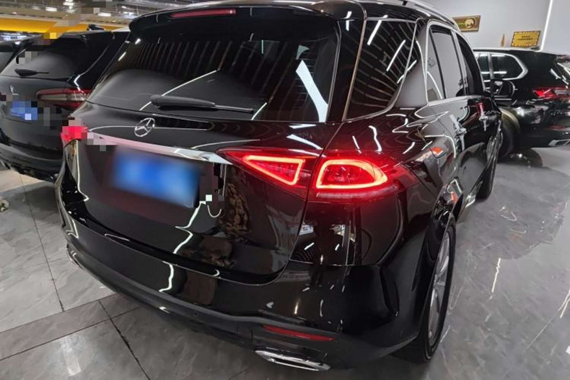 Used Mercedes-Benz GLE 2021 GLE 350 4MATIC Stylish Model Rear Right 45 Deg