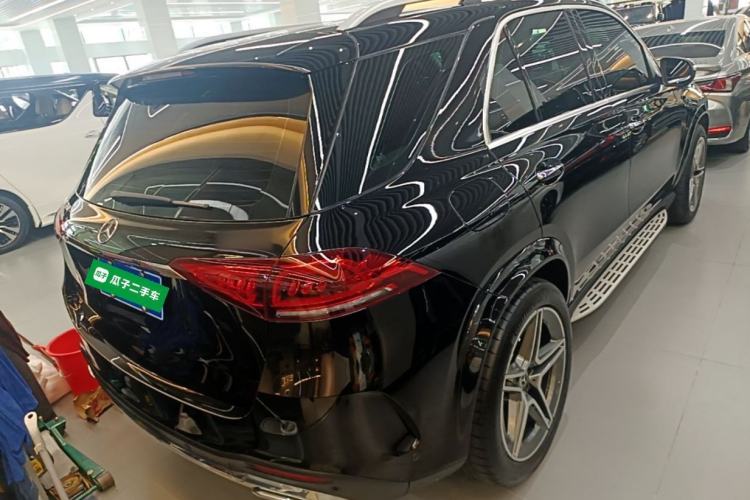 Used Mercedes-Benz GLE 2021 GLE 350 4MATIC Stylish Model Rear Right 45 Deg