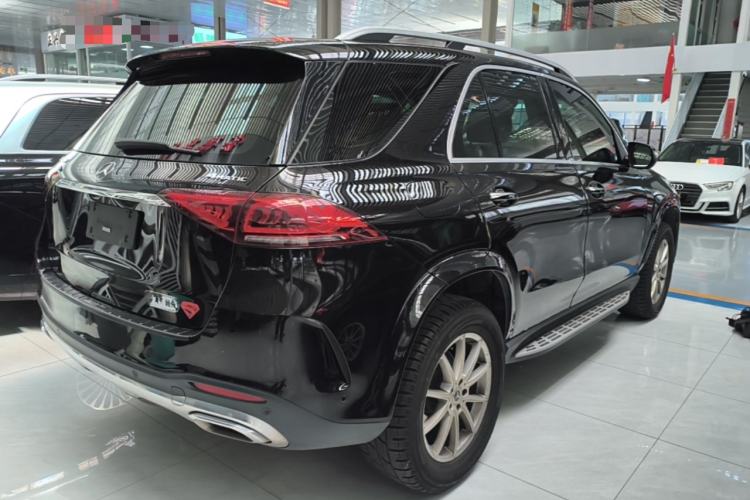 Used Mercedes-Benz GLE 2021 GLE 350 4MATIC Stylish Model Rear Right 45 Deg