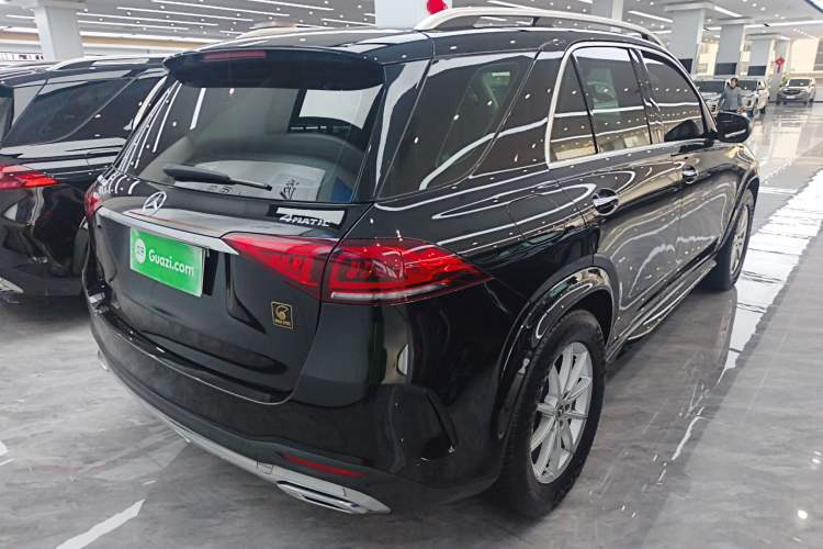 Used Mercedes-Benz GLE 2021 GLE 350 4MATIC Stylish Model Rear Right 45 Deg