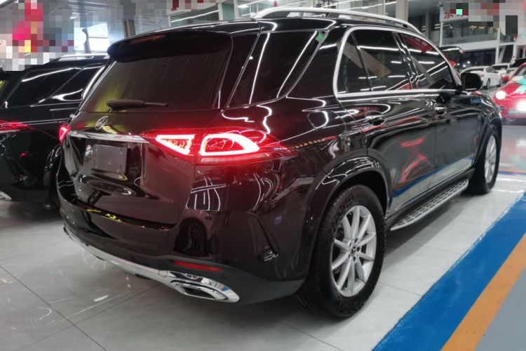 Used Mercedes-Benz GLE 2021 GLE 350 4MATIC Stylish Model Rear Right 45 Deg