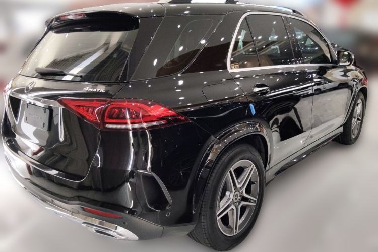 Used Mercedes-Benz GLE 2021 GLE 350 4MATIC Luxury Model Rear Right 45 Deg