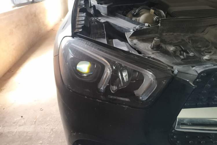 Used Mercedes-Benz GLE  Right Front Headlight