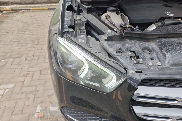 Used Mercedes-Benz GLE 2021 GLE 350 4MATIC Stylish Model Right Front Headlight