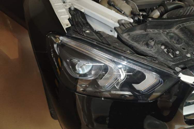 Used Mercedes-Benz GLE 2021 GLE 350 4MATIC Dynamic Edition Right Front Headlight