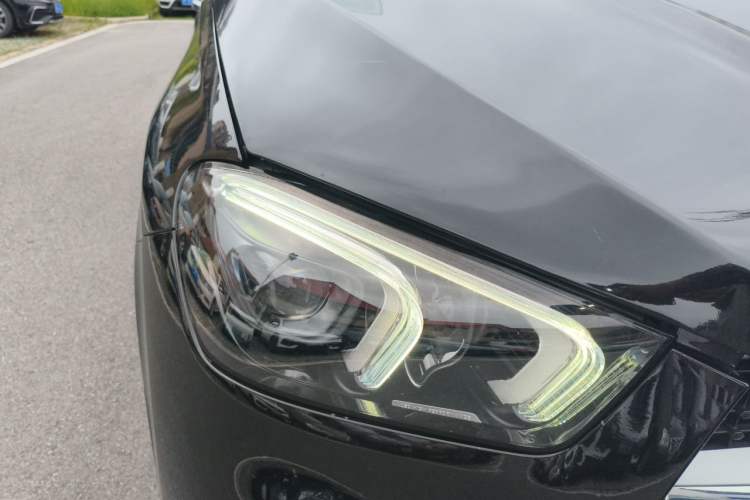 Used Mercedes-Benz GLE 2021 GLE 350 4MATIC Stylish Model Right Front Headlight