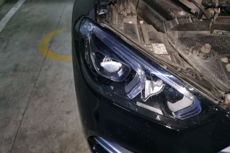 Used Mercedes-Benz GLE 2021 GLE 350 4MATIC Stylish Model Right Front Headlight